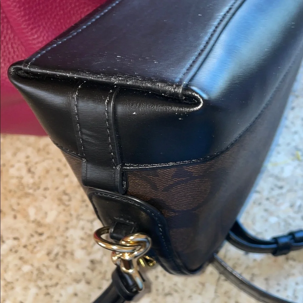 Coach Brown and Black Signature Dome Crossbody Handbag and Wallet - Picture 16 of 16